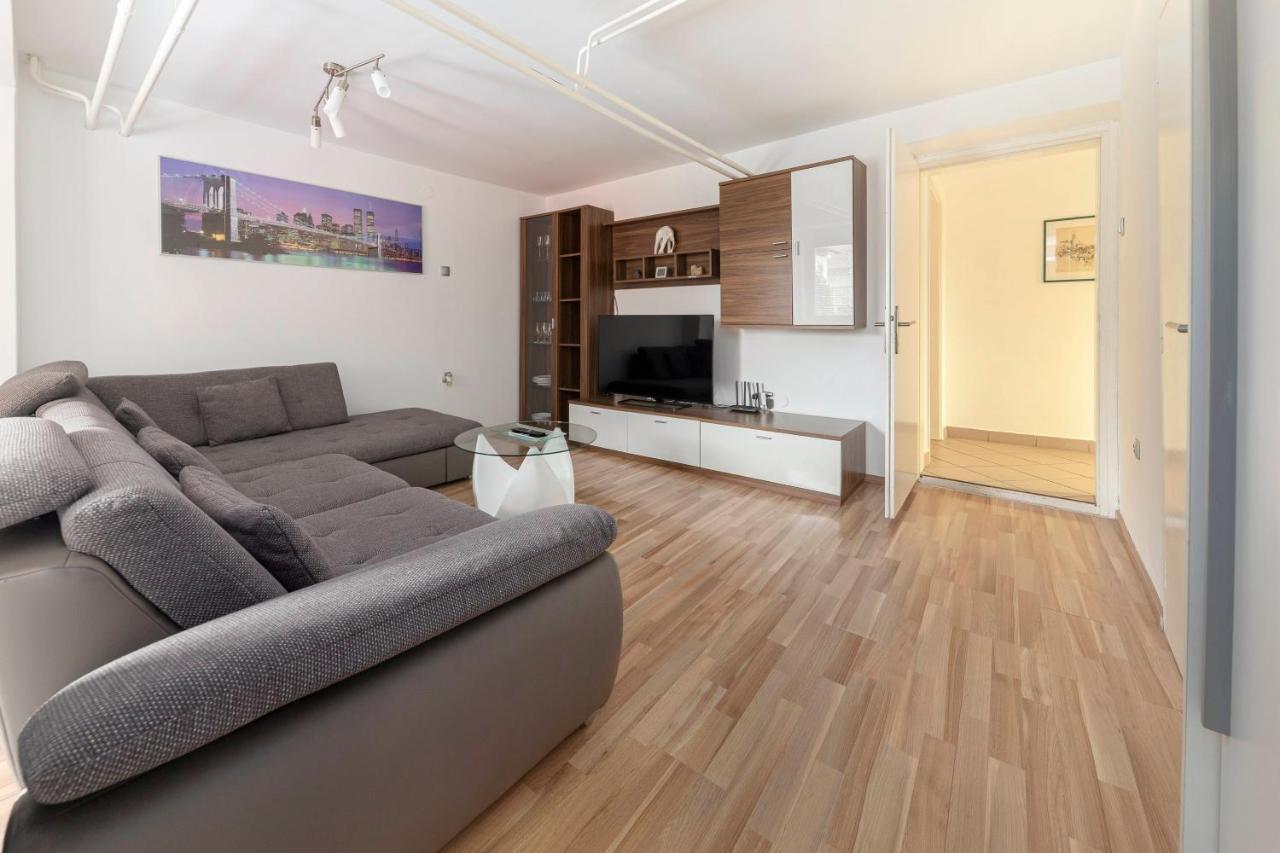 Apartment Vizmarje Lubiana Esterno foto